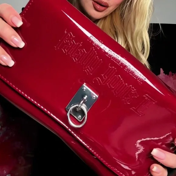 FATALLY YOURS II WRIST CUFF CLUTCH - Picture 3 of 5